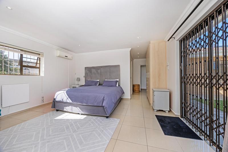 5 Bedroom Property for Sale in Bergsig Western Cape